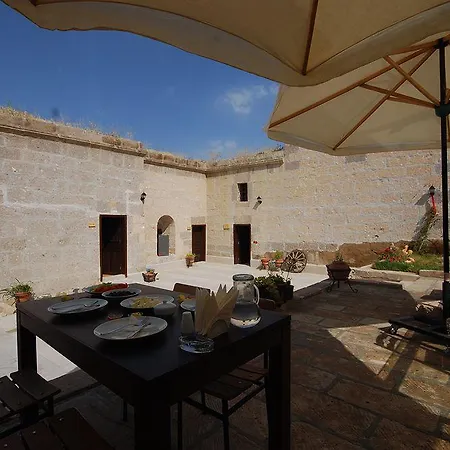 Kapadokya Ihlara Konaklari & Caves Hotel Guzelyurt