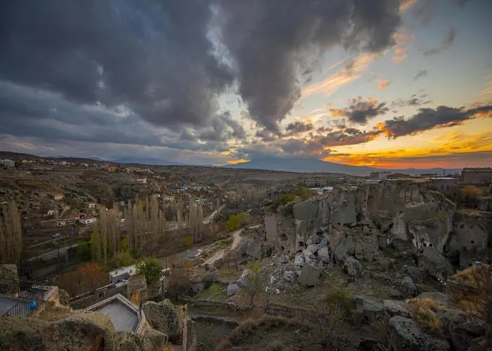 Kapadokya Ihlara Konaklari & Caves Guzelyurt
